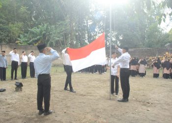 Ponpes Nur Azizah Ingatkan Pentingnya Nasionalisme dan Kegotong-Royongan