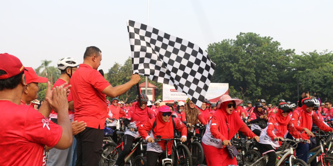 LDII Kota Bekasi menyelenggarakan acara "Sepeda Sehat" di area Kantor Walikota Bekasi pada Minggu (27/8). Foto: LINES.
