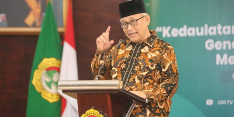 Ketum LDII mengingatkan, jika politik identitas dalam pemilu beresiko besar. Foto: LINES.