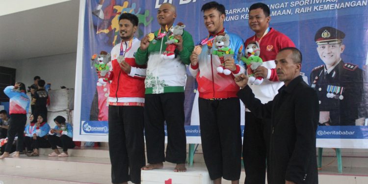 Atlet dari perguruan silat Persinas ASAD berkompetisi dalam ajang Pekan Olahraga Provinsi (Porprov) VI Bangka Belitung 2023. Foto: LINES.