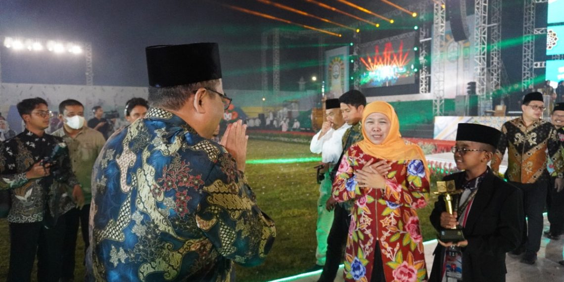 Ketua DPW LDII Jawa Timur, Mochamad Amrodji Konawi, mengapresiasi penyelenggaraan MTQ Jawa Timur yang telah menyiapkan generasi Qurani. Ia bertemu dengan Gubernur Khofifah pada momen MTQ. Foto: LINES.