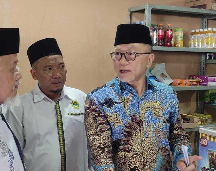 Menteri Perdagangan (Mendag) Zulkifli Hasan menghadiri acara “Silaturahim Kebangsaan” yang dihelat DPW LDII Banten yang berlangsung di Pondok Pesantren Al-Furqon, Cimone, Kota Tangerang Pada Sabtu (30/9). Foto: LINES.