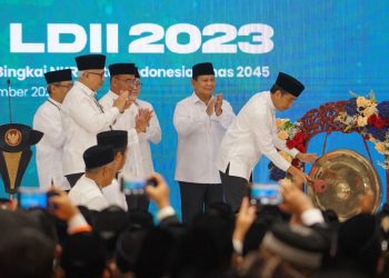 Presiden Jokowi Rakernas LDII 2023 Expo Rakernas LDII Indonesia Emas 2045 Rakernas LDII 2023 LDII Expo Rakernas LDII Capres Prabowo Subianto Presiden Joko Widodo Cawapres Gibran Rakabuming Raka Penguatan Ekonomi Capres Ganjar Pranowo Capres Anies Baswedan Cawapres Mahfud MD Cawapres Muhaimin Iskandar Pemerataan Pembangunan Pembangunan Manusia Strategi Indonesia Unggul Penguatan Ekonomi Indonesia Sumber Daya Manusia Kualitas Manusia Bonus Demografi Indonesia Emas 2045