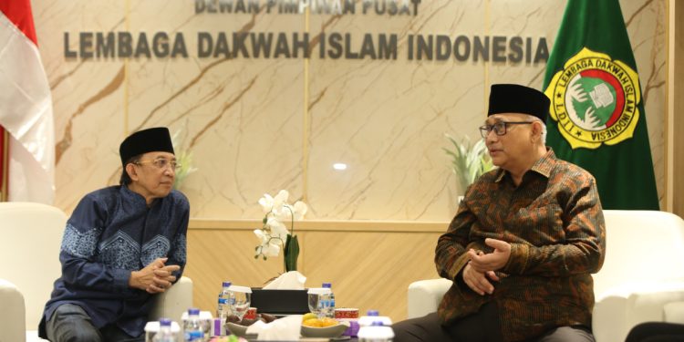 Pengurus Pusat Majelis Dakwah Islamiyah (MDI) berkunjung ke kantor DPP LDII Jakarta, pada Sabtu, (23/12). Foto: LINES.