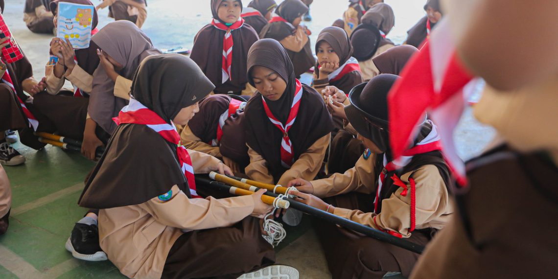 Ratusan anggota Pramuka Satuan Komunitas Cabang Sekawan Persada Nusantara (Sakocab SPN) Cilegon mengikuti "Perkemahan Sabtu Minggu". Foto: LINES.