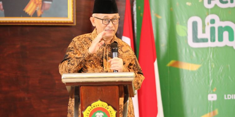 Ketua Umum DPP LDII, KH. Chriswanto Santoso mengungkapkan isu lingkungan hidup menjadi kepentingan bersama karena menyangkut keberlangsungan kehidupan manusia. Foto: LINES.