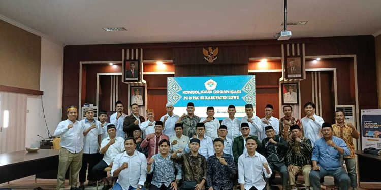 Pimpinan Cabang (PC) dan Pimpinan Anak Cabang (PAC) LDII Kabupaten Luwu menggelar Konsolidasi bertajuk "Komunikasi Interpersonal yang Efektif Guna Meningkatkan Kompetensi Sinergi". Foto: LINES.