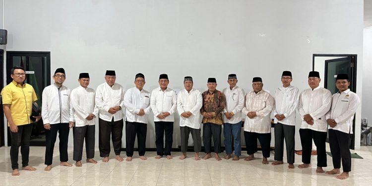 Usai mengikuti Rakor KIM dan LINES DPP LDII, LDII Lampung Timur berkomitmen memerangi disinformasi. Foto: LINES.