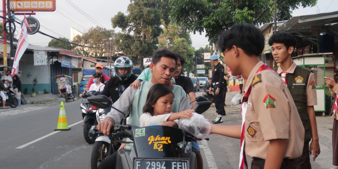 7000 takjil LDII depok