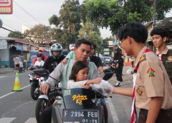 7000 takjil LDII depok