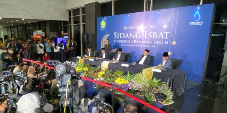 Kementerian Agama menggelar sidang isbat penentuan 1 Ramadan di Auditorium H.M Rasjidi, Kemenag, Jakarta Pusat. Foto: LINES.
