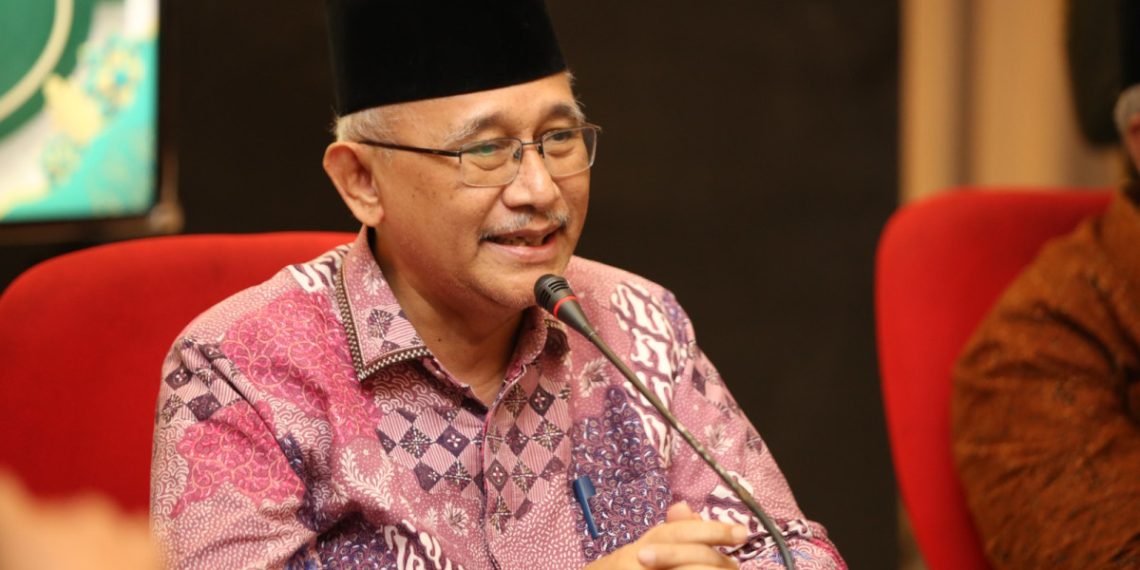 Ketua DPP LDII, Chriswanto Santoso menekankan keberadaan suatu organisasi sangat dipengaruhi oleh beberapa aspek, di antaranya penyatuan visi dan misi, serta tujuan yang sama. Ia mengemukakan pada Silaturrahim Syawal DPP LDII 2024. Foto: LINES.