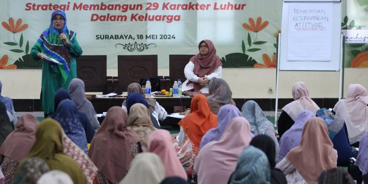 DPW LDII Jawa Timur menyelenggarakan workshop Bimbingan Konseling (BK) untuk pengurus Penggerak Pembina Generus (PPG) Bidang BK, di Aula Ponpes Sabilurrosyidin Annur, Surabaya. Foto: LINES.
