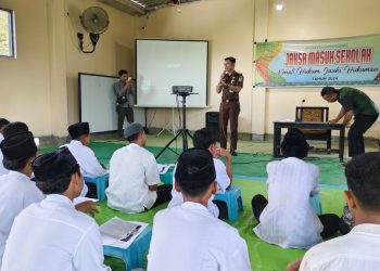 Kejari Bima Gelar Penyuluhan Hukum di Ponpes Al Azis Naungan LDII