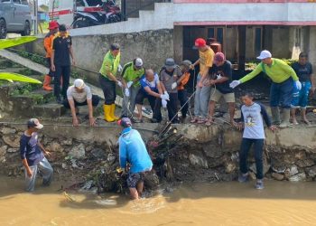 Relawan LDII Sumbar Salurkan Bantuan dan Kerja Bakti di Lokasi Bencana Galodo