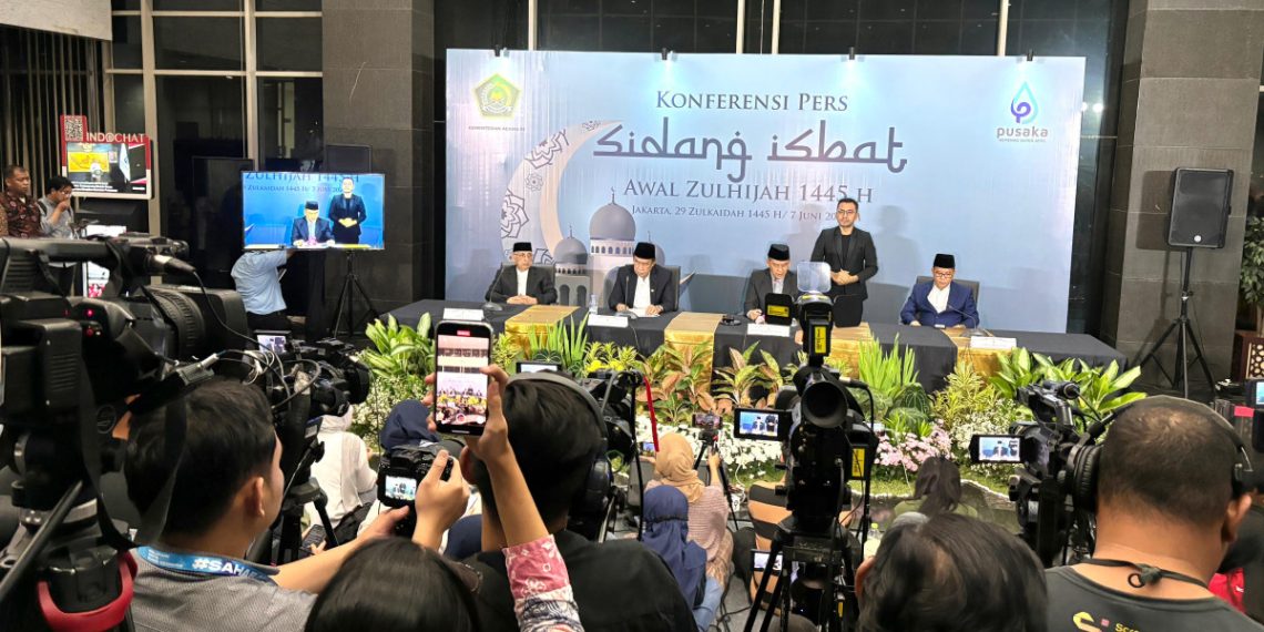 Pemerintah melalui Kementerian Agama (Kemenag) menetapkan Hari Raya Idul Adha 1445 H jatuh pada Senin 17 Juni 2024. Foto: LINES.