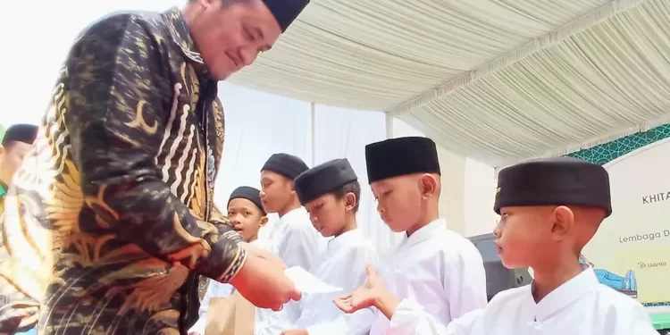 DPD LDII Kabupaten Pemalang mengadakan acara khitanan massal pada Minggu, (14/7) yang dihadiri Bupati. Foto: LINES.