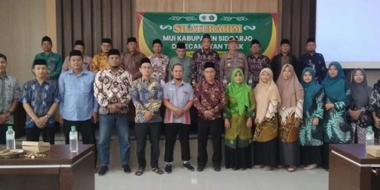 PC LDII Tarik menghadiri undangan dari pengurus MUI Kabupaten Sidoarjo. Foto: LINES.
