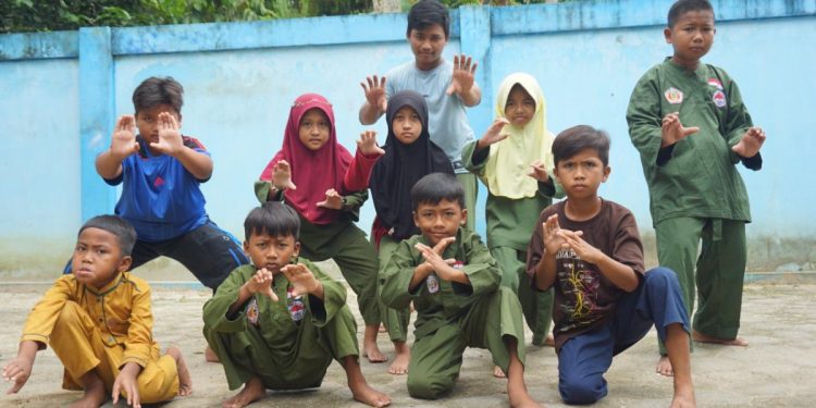 LDII Wonomulyo Helat Latihan Silat untuk Isi Libur Sekolah. Foto: LINES.