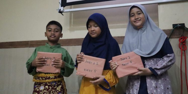 PAC LDII Kayuringin Jaya kembali mengadakan evaluasi belajar dan apresiasi untuk anak-anak usia dini. Foto: LINES.