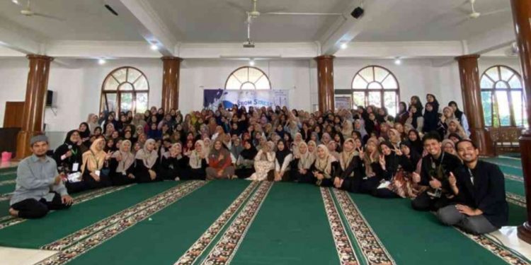 PC LDII Kecamatan Serengan menghelat “Seminar Kesehatan Mental”. Foto: LINES.