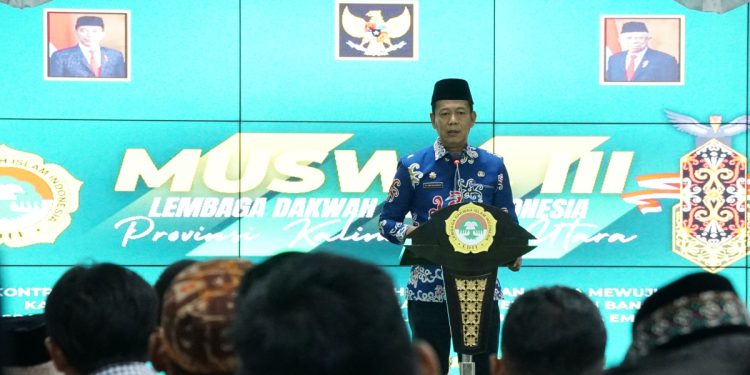 Asisten Pemerintahan dan Kesejahteraan Rakyat (Kesra), Sekretariat Daerah Provinsi Kalimantan Utara (Kaltara) DT Iqro Ramadhan mendukung program pengabdian LDII untuk bangsa. Foto: LINES.