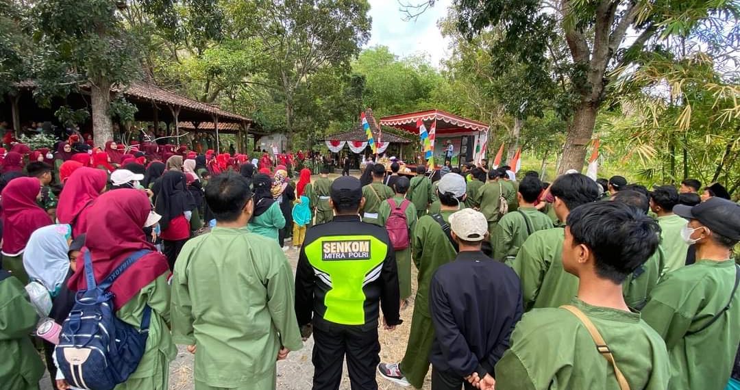 Memperingati Hari Olahraga Nasional (Haornas) 2024, Pengurus Kabupaten (Pengkab) Persinas ASAD Klaten mengadakan kegiatan jalan sehat massal. Foto: Thoni Photography