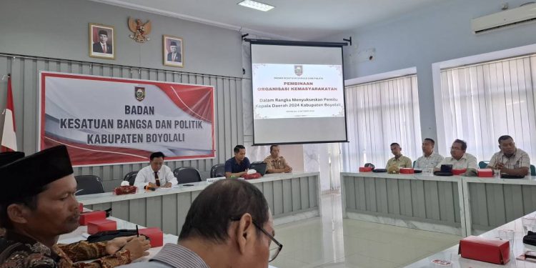 Badan Kesatuan Bangsa dan Politik (Kesbangpol) Kabupaten Boyolali mengadakan pembinaan ormas untuk menyukseskan Pilkada Serentak 2024. Foto: LINES.