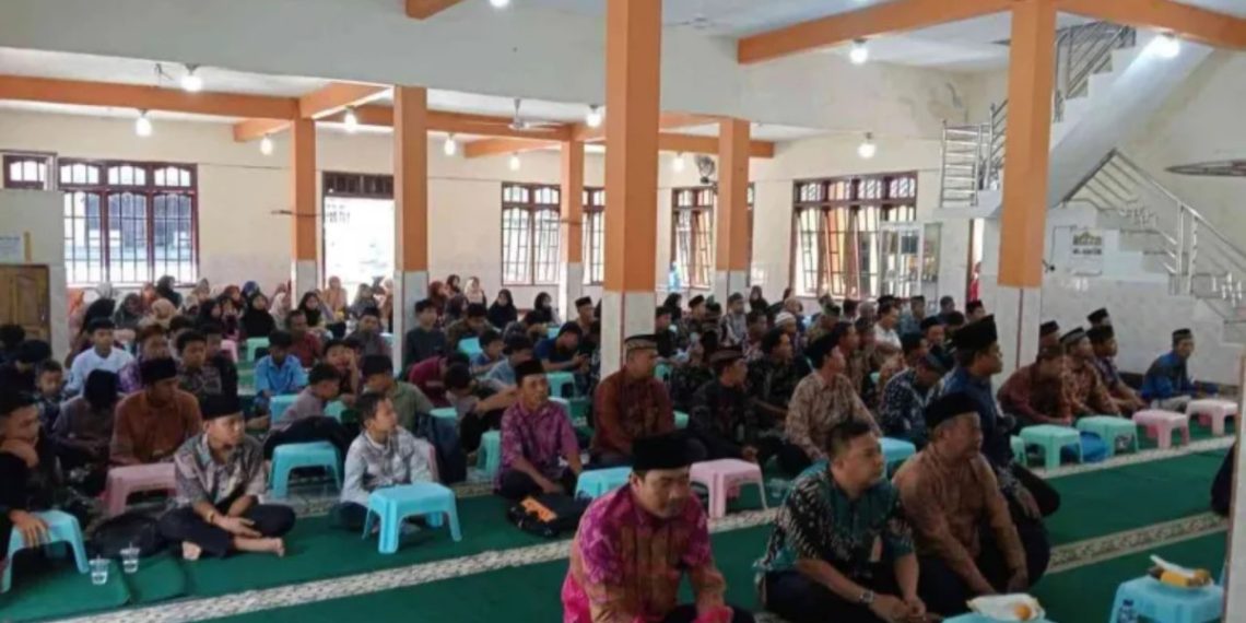PC LDII Palas, Kabupaten Lampung Selatan, mengadakan Konsolidasi Organisasi di Masjid Al Muttaqin, Palas Jaya, pada Minggu (20/10). Foto: LINES
