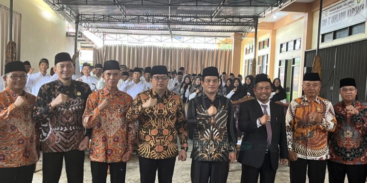 Pjs) Bupati Rejang Lebong Herwan Antoni menghadiri Pengukuhan Pengurus Dewan Pimpinan Daerah (DPD) LDII Kabupaten Rejang Lebong. Foto: LINES.