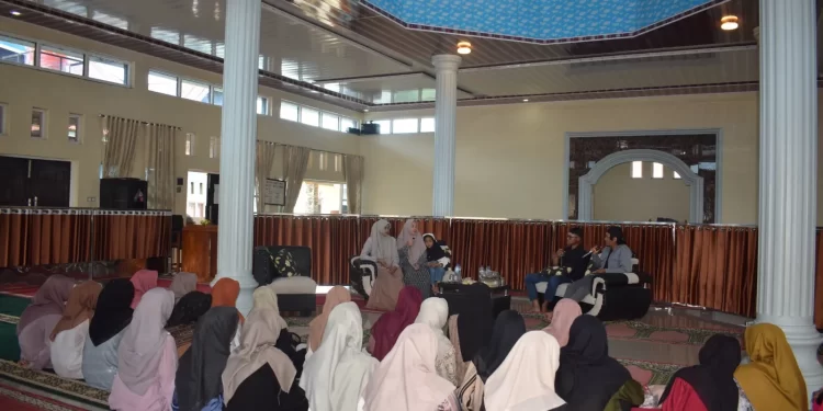 DPD LDII Kerinci menghelat pengajian generasi muda bertema kewirausahaan di Masjid Baitul Hikmah, Kerinci, pada Minggu (13/10). Foto: LINES