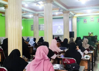 LDII Kalasan Selenggarakan Seminar Hybrid Busana Syar’i untuk Remaja Putri