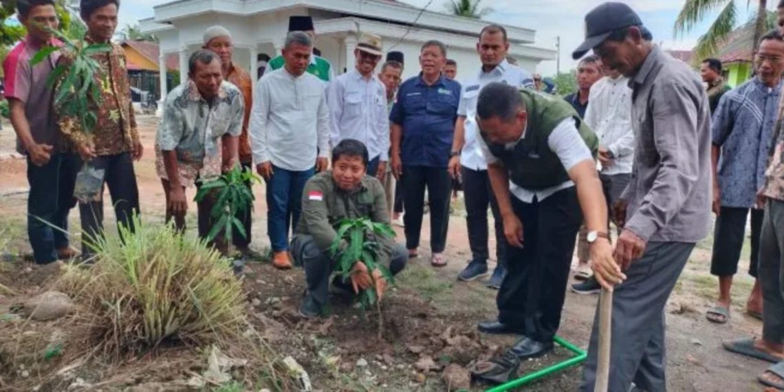 DPW LDII Riau mendukung Program Kampung Iklim (Proklim) yang digagas oleh Pemerintah Kabupaten Rokan Hilir (Rohil) melalui Dinas Lingkungan Hidup (DLH). Foto: LINES