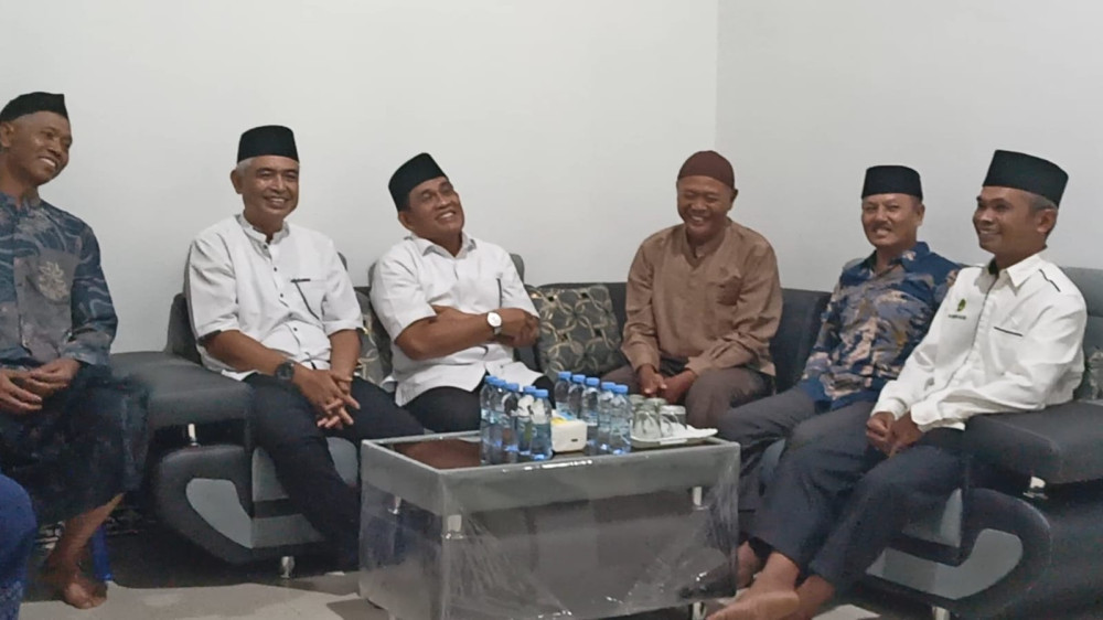 DPD LDII Kabupaten Hulu Sungai Utara, Kalimantan Selatan menerima kunjungan pasangan calon Bupati dan Wakil Bupati Sahrijani-Heru Setiawan pada Sabtu, (9/11). Foto: LINES