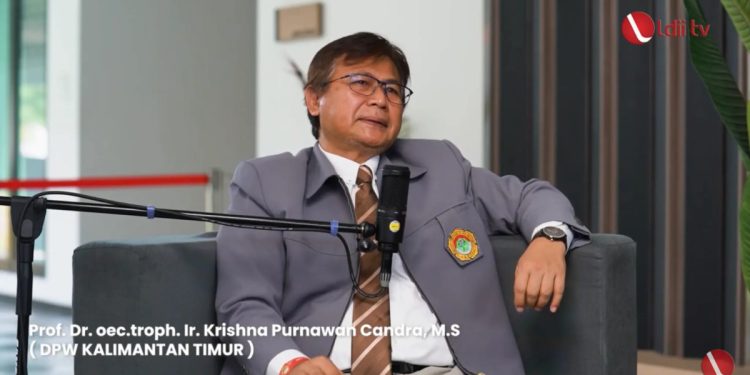 Ketua DPW LDII Kalimantan Timur, yang juga Guru Besar Universitas Mulawarman, Krishna Purnawan Candra. Foto: LINES