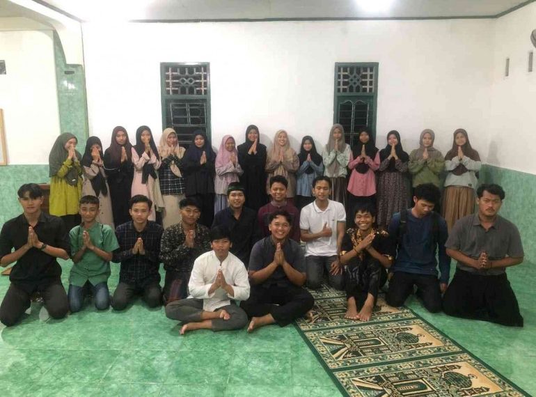 PC LDII Tanralili kembali menggelar pengajian rutin untuk praremaja dan generasi muda di Masjid Sabilul Muttaqin, Kariango, Maros, Sulawesi Selatan. Foto: LINES.
