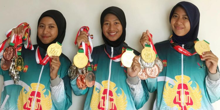 Prestasi yang gemilang berhasil dicapai oleh tiga generasi muda LDII Gunungkidul, DI Yogyakarta, dalam ajang PON XXI Aceh-Sumut 2024 Cabang Olahraga Drum Band. Foto: LINES