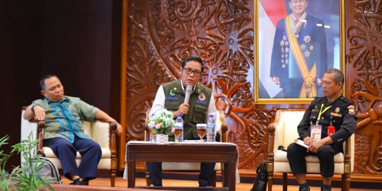Senkom Mitra Polri sebagai ormas yang bergerak di bidang Kamtibmas dan kebencanaan, sepanjang 2024 melakukan berbagai kegiatan pengamanan Pemilu dan Pilkada bekerja sama dengan aparat keamanan negara. Foto: LINES