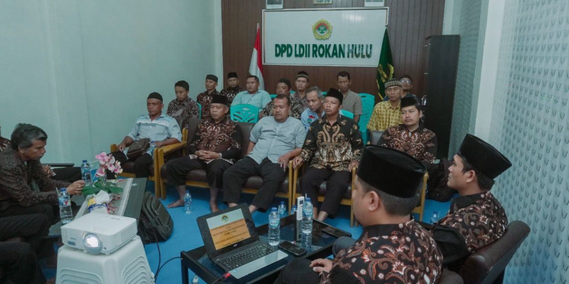DPD LDII Kabupaten Rokan Hulu menghelat “Evaluasi Kinerja 2024 dan Penyusunan Program Kerja 2025”. Foto: LINES.