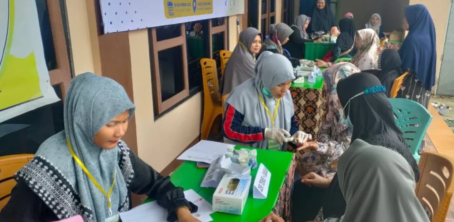 DPD LDII Kabupaten Belitung bekerja sama dengan Forum Komunikasi Kesehatan Indonesia (FKKI) Belitung mengadakan kegiatan sosial bertema “Sosialisasi Gizi Lansia Agar Aman dari Hipertensi, Hiperkolesterol, dan Diabetes” pada Sabtu (30/11). Foto: LINES