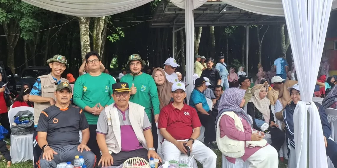 DPD LDII Kabupaten Purwakarta menghadiri rangkaian acara Hari Amal Bhakti (HAB) ke-79 Kementerian Agama yang berlangsung di Lapangan Sepak Bola Cikumpay, Purwakarta, Jawa Barat pada Kamis (26/12). Foto: LINES