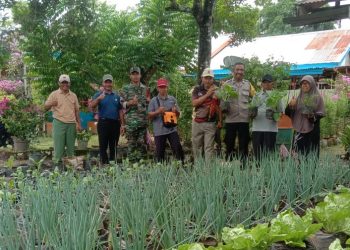 Warga LDII Kalisemen Manfaatkan Pekarangan Rumah untuk Wujudkan Ketahanan Pangan