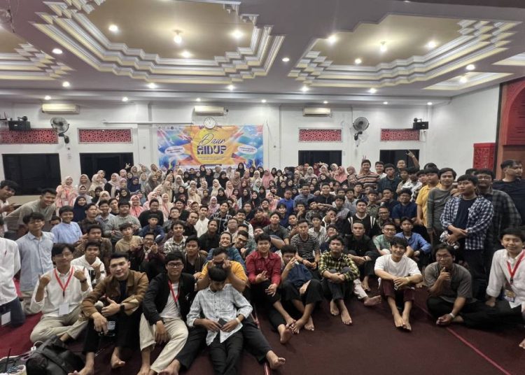 PC LDII Matraman menggelar pengajian akhir tahun bertema “Daur Hidup” pada Selasa (31/12). Kegiatan tersebut berlangsung di Masjid Shirothol Mustaqim, Matraman, Jakarta Timur. Foto: LINES.