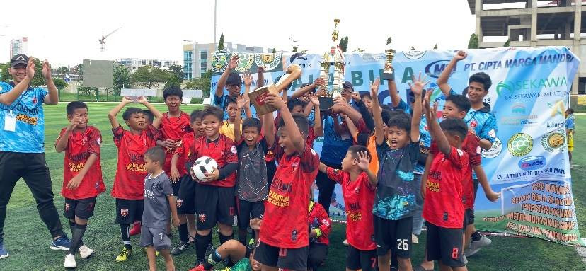 Forum Sepak Bola Generasi Indonesia (FORSGI) Bekasi Selatan berkolaborasi dengan DPD LDII Kota Bekasi menggelar festival olahraga. Foto: LINES.