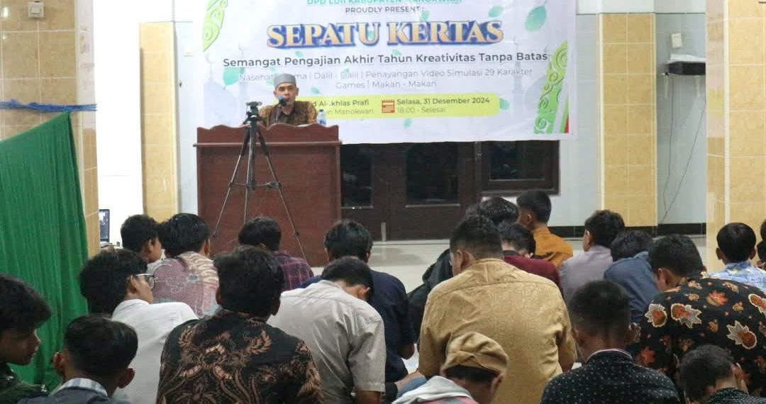Remaja LDII se-Kota Manokwari mengadakan pengajian semalam suntuk pada Selasa (31/12). Foto: LINES.
