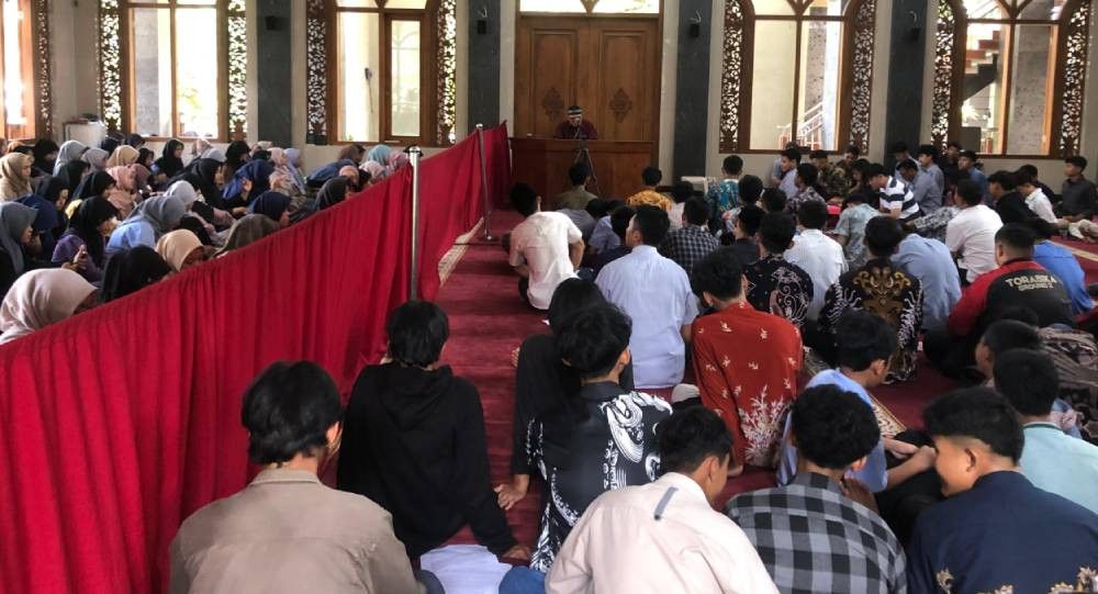 DPD LDII Sleman kembali mengadakan Pengajian Muda Mudi (PMM) di Masjid Mulyo Abadi Mulungan pada Minggu (21/1). Foto: LINES.