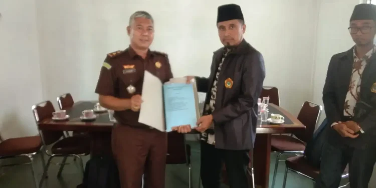 DPD LDII Kabupaten Asahan beraudiensi dengan Kejaksaan Negeri Asahan, di kantor Kejari Asahan, Sumatera Utara, pada Senin (23/1). Foto: LINES