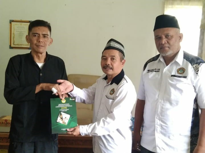Ketua DPD LDII Kabupaten Subang M. Ipa Slamet S., beraudiensi dengan Badan Kesatuan Bangsa dan Politik (Kesbangpol) Kabupaten Subang. Foto: LINES.