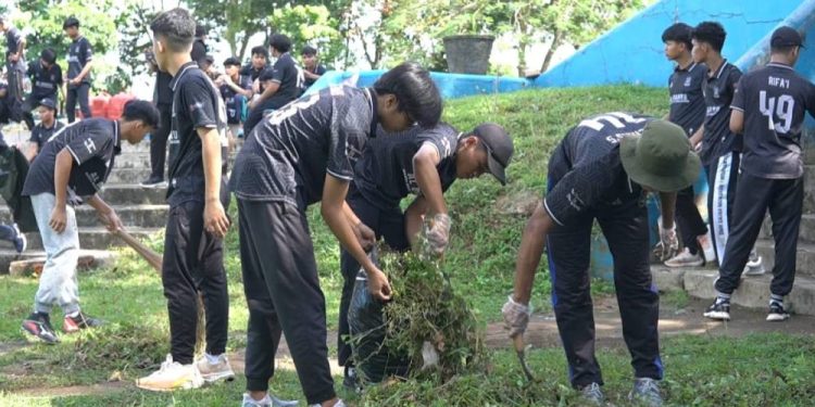 DPD LDII Kabupaten Wonogiri turut serta dalam aksi bersih sampah yang digelar oleh Pemerintah Kabupaten Wonogiri. Foto: LINES.