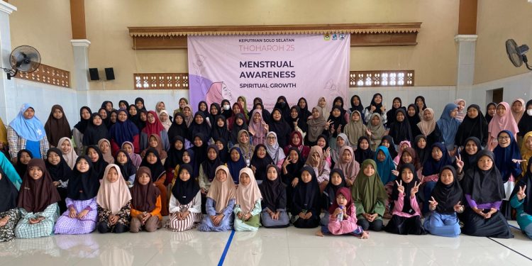 PC LDII Jebres mengadakan seminar mengenai kesucian atau thoharoh yang dikhususkan bagi anak perempuan usia sekolah dasar. Foto: LINES.